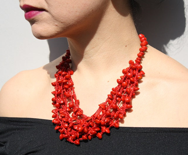Little red beans necklace